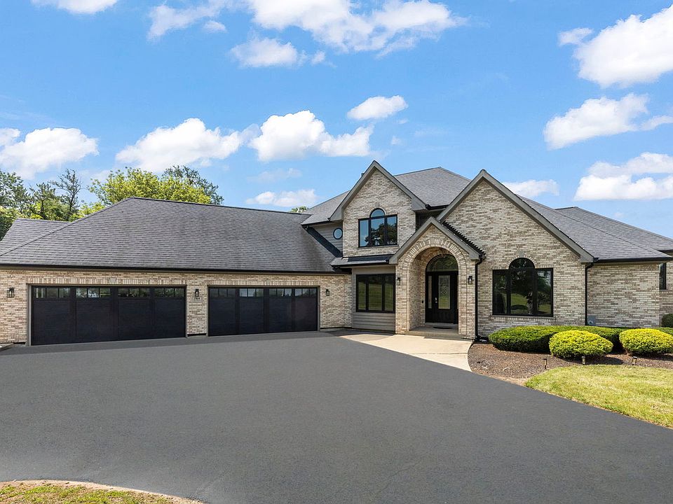 1st image of 7814 Burr Oak Dr