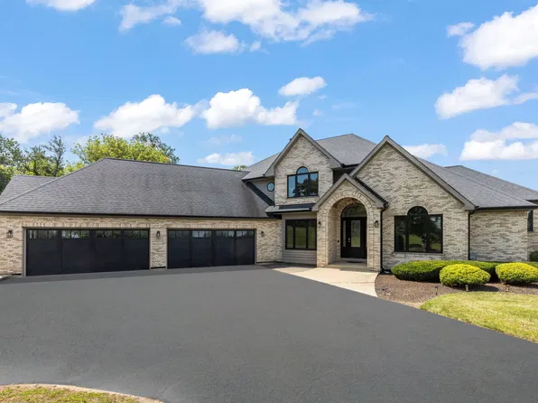 7814 Burr Oak Dr, McHenry, IL 60050
