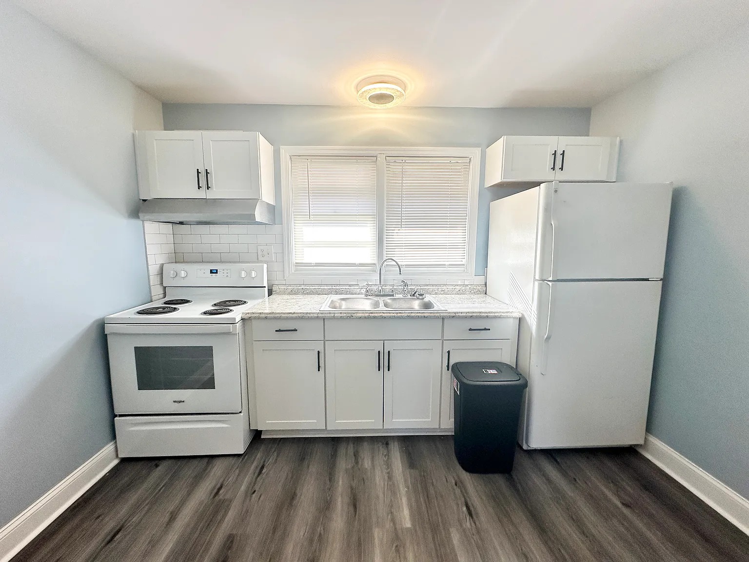 1 bed, 581 sqft, $1,300 — Photo 4