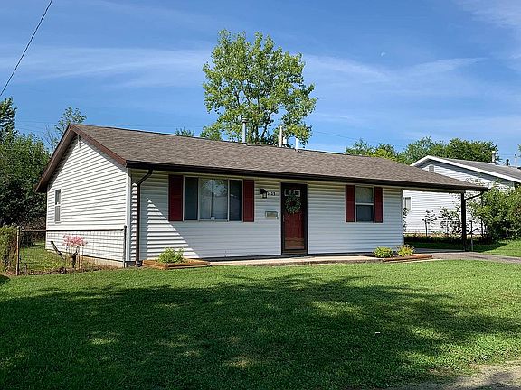 3rd image of 1423 Stuben Dr