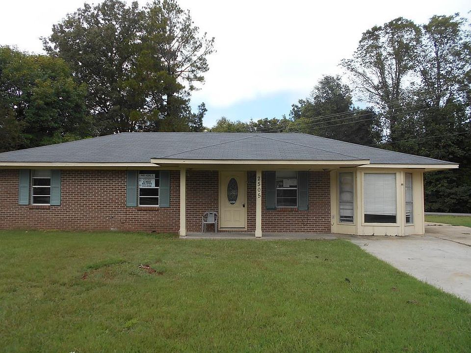 1st image of 2505 Fox Chase Dr