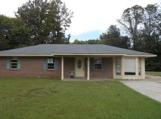 2505 Fox Chase Dr, Greenville, MS 38701