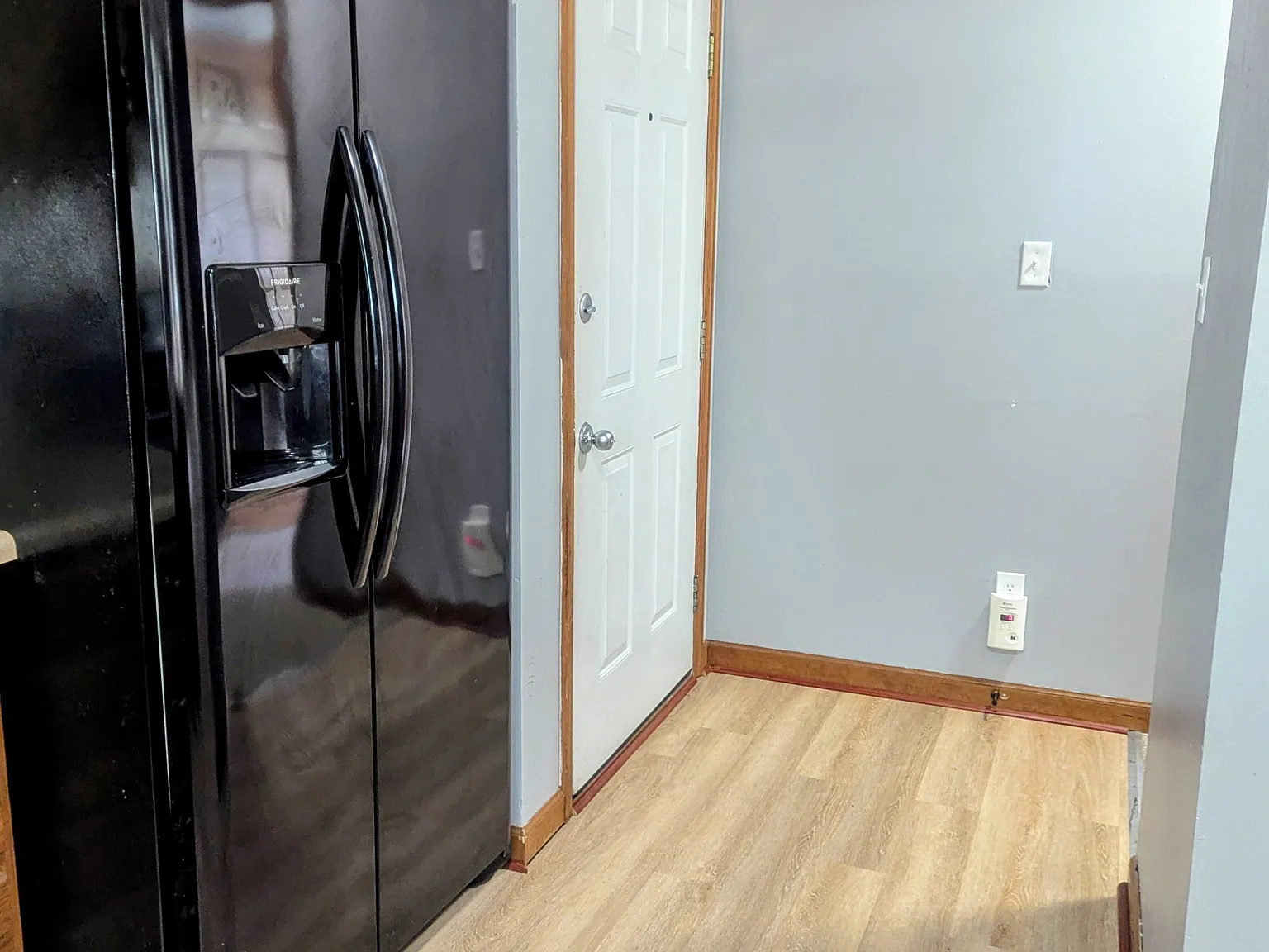 2 bed, 1072 sqft, $1,185 — Photo 3