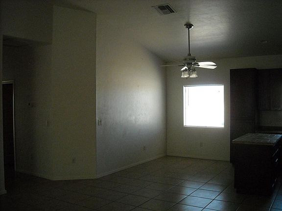 4th image of 920 W Starr Pass Blvd