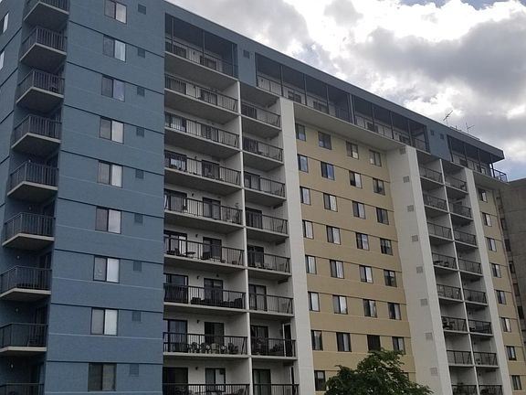 2nd image of 3800 Powell Ln APT 1009
