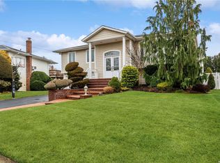 3199 Monterey Dr, Merrick, NY 11566