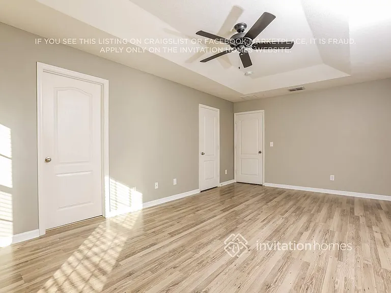 4298 Regal Town Ln — Photo 9