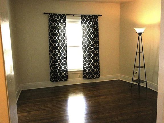 3rd image of 39 Greenfield St #1