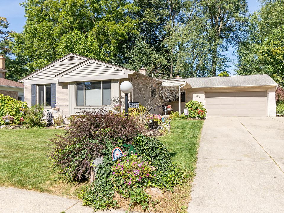 1st image of 2883 Pebble Creek Dr