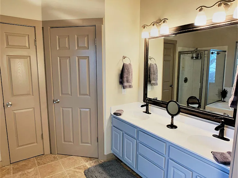 7712 Earp Way — Photo 8