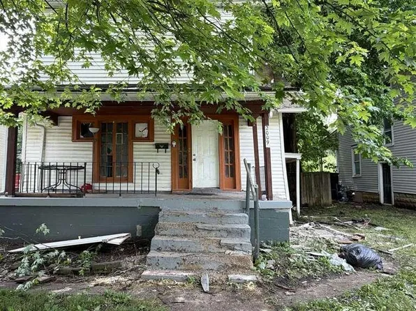 2009 Floral Ave, Columbus, OH 43223