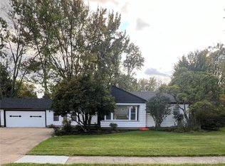 38358 Parkway Blvd, Willoughby, OH 44094