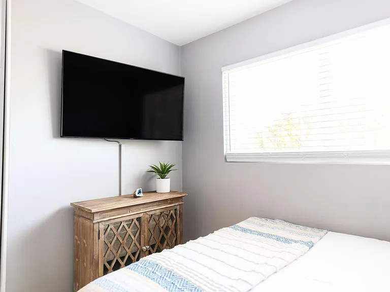 8632 E Sheridan St — Photo 33