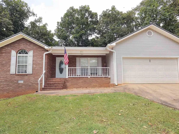 193 Helena St, Eastaboga, AL 36260