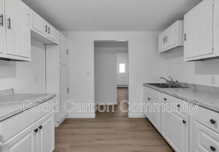 3904 Seneca St #A — Photo 1