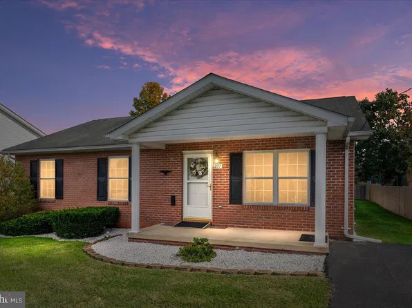 277 Miller Dr, Strasburg, VA 22657