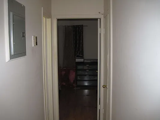 Rented by 18 REALTY | media 19