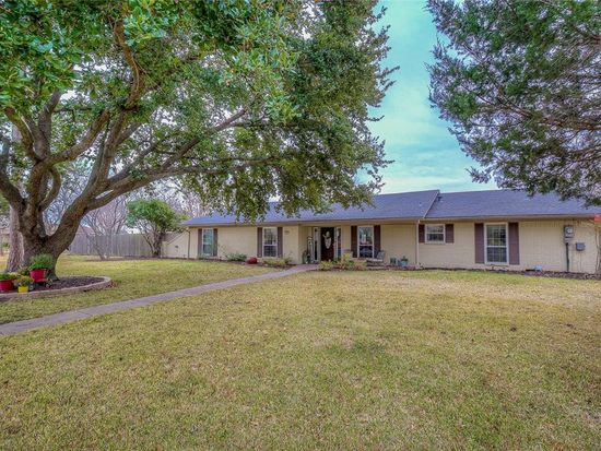 50 Estate Ln Forney Tx 75126 Mls 14502126 Zillow