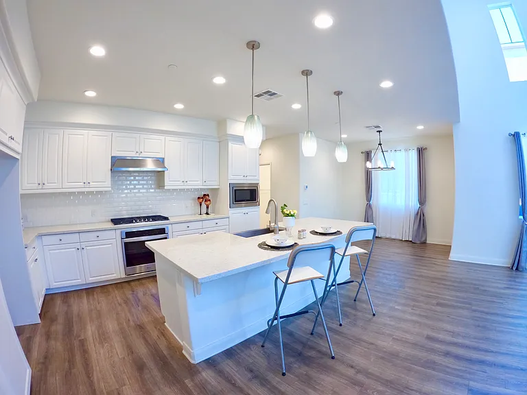 1st floor, kitchen area (dinning area to the right)