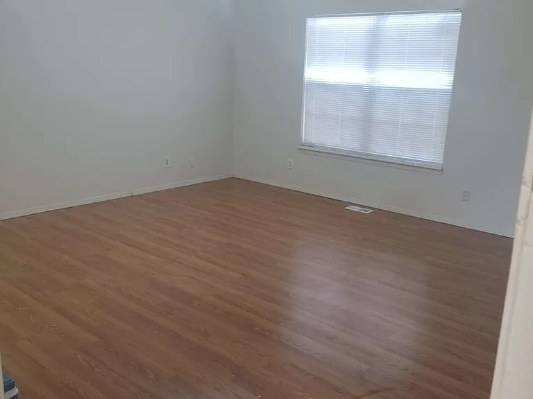 1000-1019 Westward Trails Dr — Photo 6