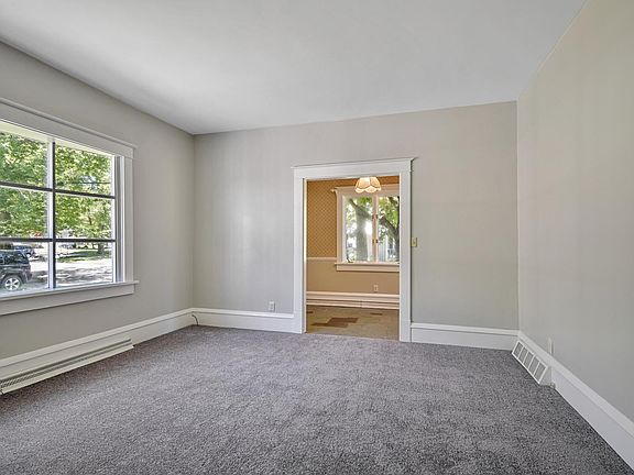 5th image of 504 E Lafayette St