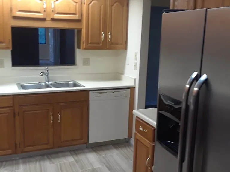 224 Deer Lake Cir — Photo 3