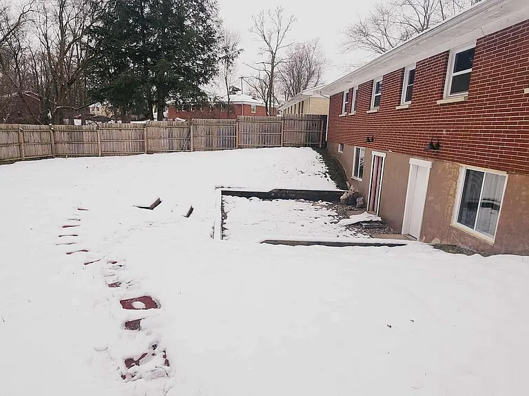 426 Dorset St — Photo 5