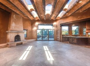 19 San Juan Ranch Rd #B, Santa Fe, NM 87506