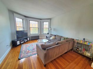 175 Harvard St APT 5, Brookline, MA 02446