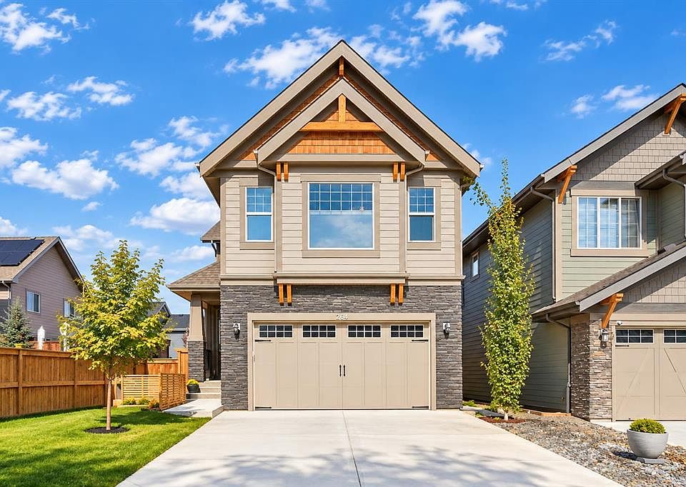 1st image of 264 S Riviera Way