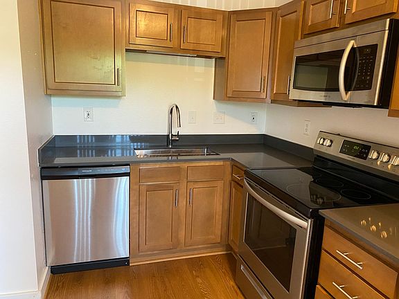 4th image of 2200 Canyon Blvd APT 16