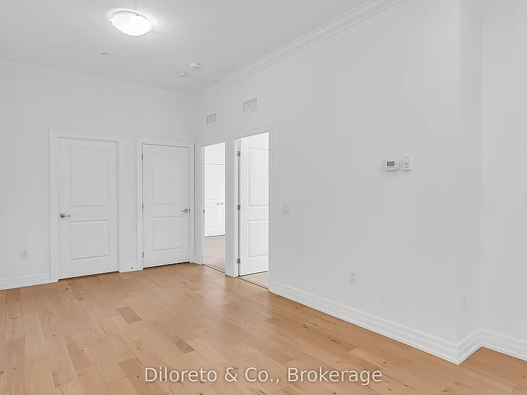 1880 Gordon St #214 — Photo 18