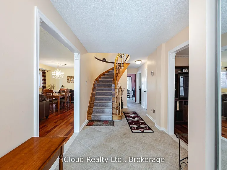 1615 Sir Montys Dr — Photo 4
