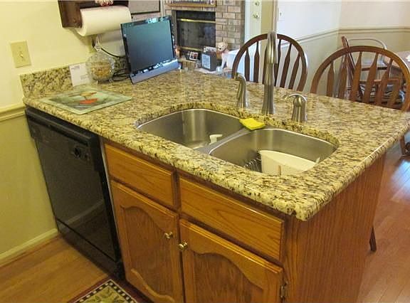 4th image of 345 N Birchwood Dr