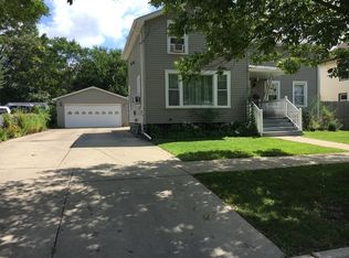 307 N Union St, Aurora, IL 60505