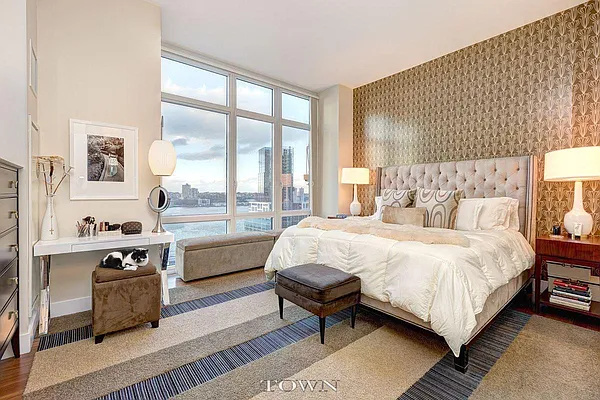 Rented by Town Residential | media 7