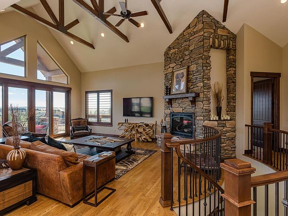 5th image of 9338 Windhaven Dr
