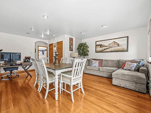 2nd image of 1124 67th St APT A1
