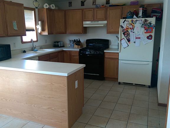 5th image of 4135 Milkweed Dr