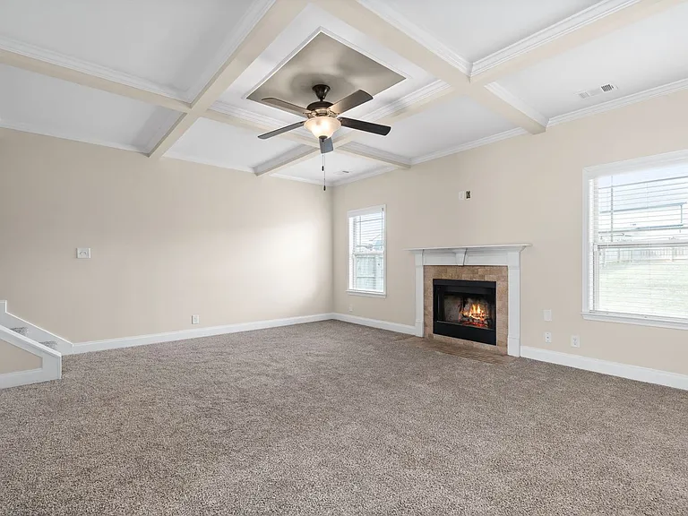 2976 McManus Cir — Photo 6