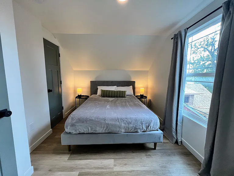 1220 S Naylor Ct — Photo 6