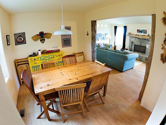 Dining 1