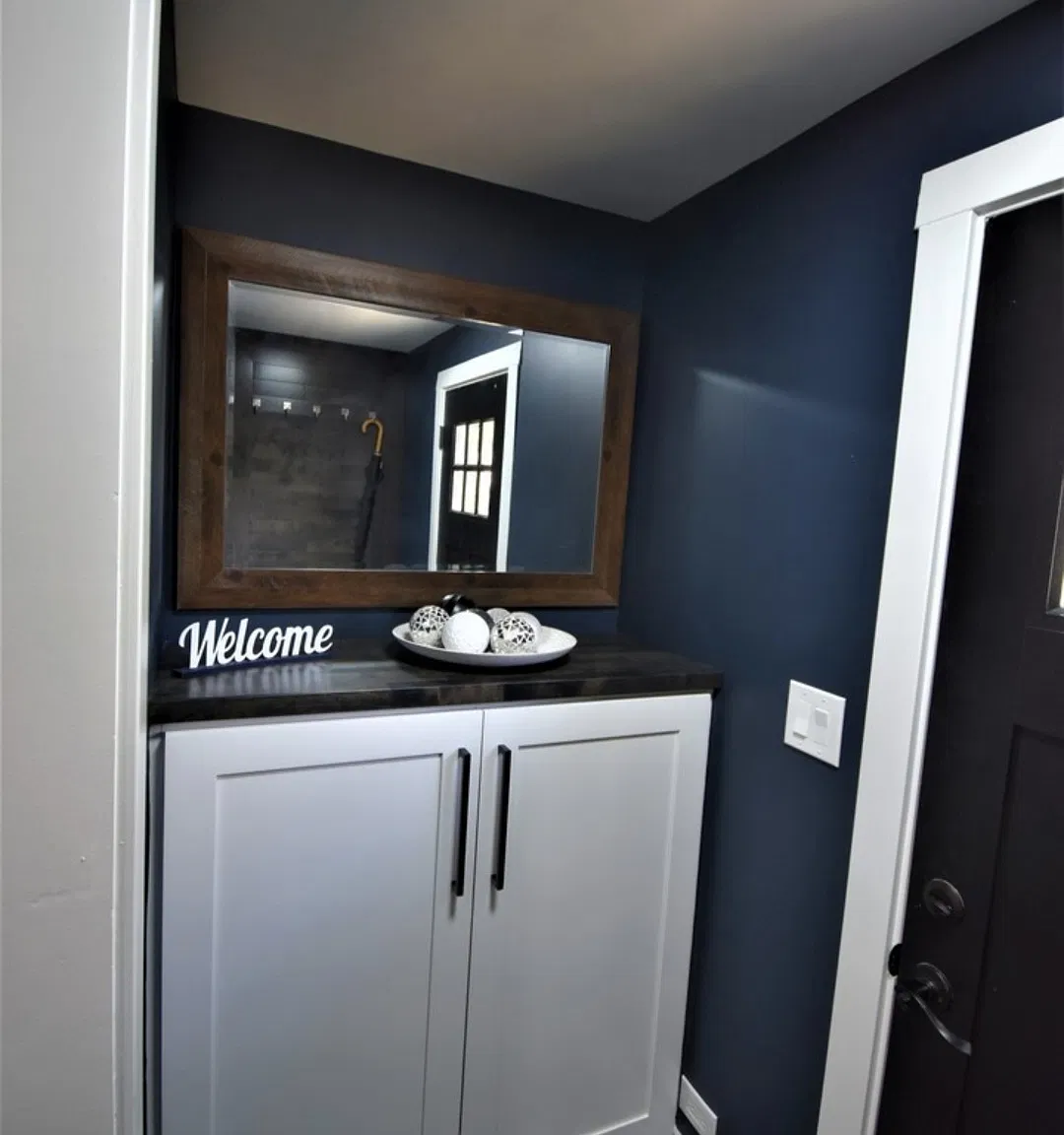 4 bed, 2.5 bath, 1718 sqft, $3,200 — Photo 3