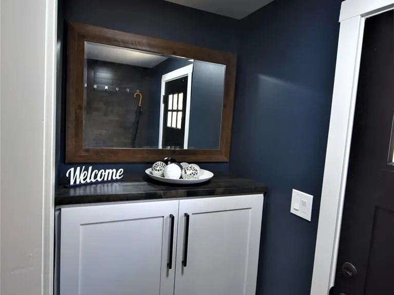 3703 Bluebird Ln — Photo 9