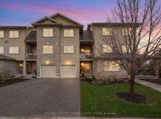 49 Ferndale Dr S #7, Barrie, ON L4N 5W9