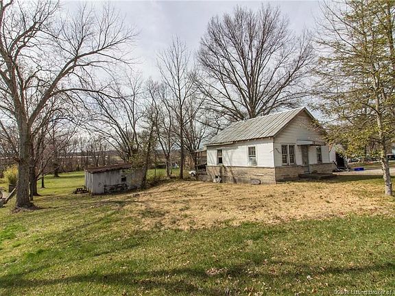 3rd image of 1829 McDonald Ln