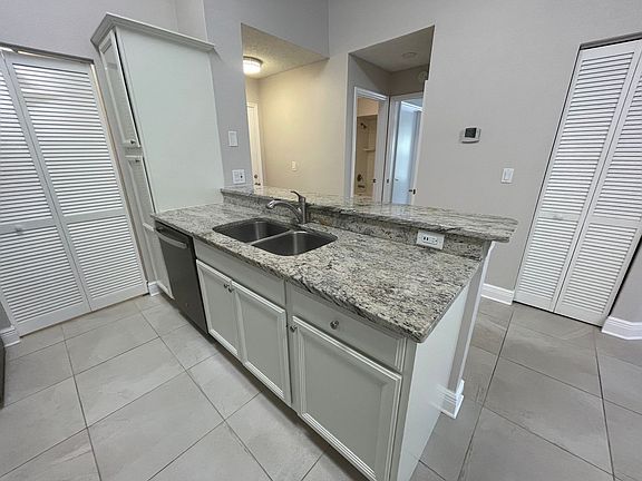 4th image of 2142 Arbour Walk Cir APT 2621