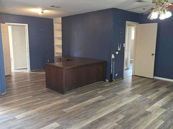 2nd image of 2009 Melvin Rd