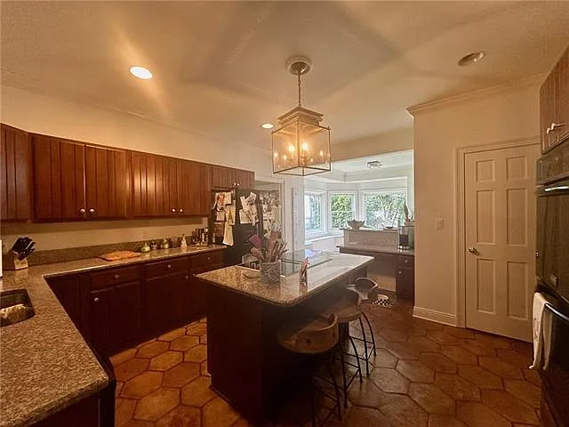 510 Beau Chene Dr — Photo 7