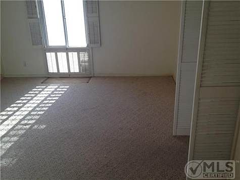 5th image of 1800 N Stanton St APT 202